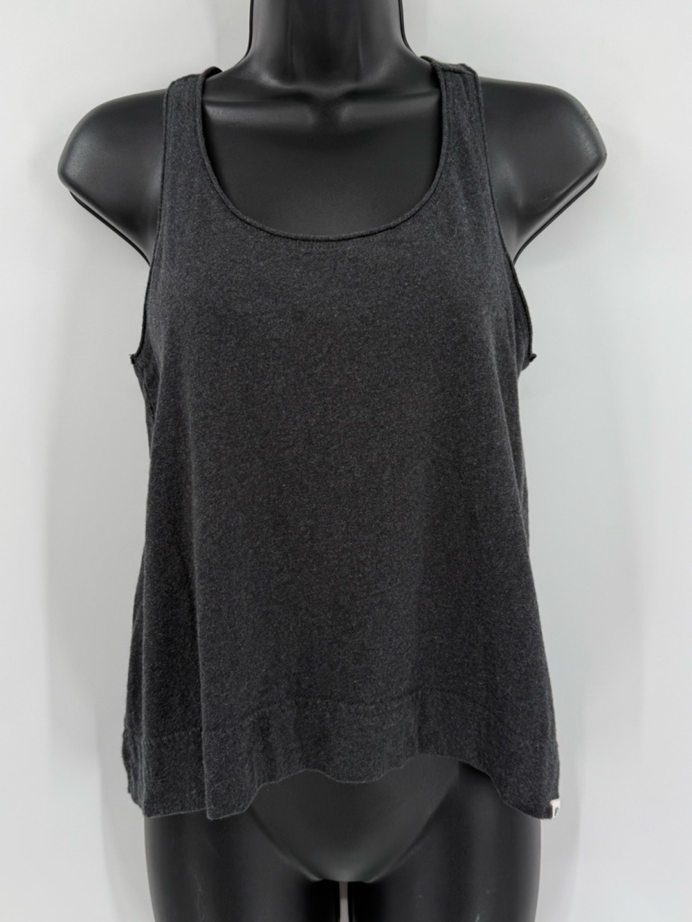 Pact Organic Cotton Racerback Cropped Tank Top | Charcoal | XS - Picture 2 of 7